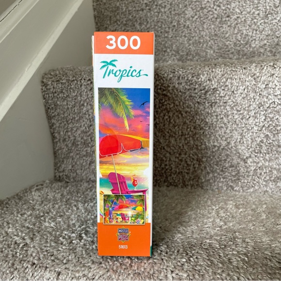 🏝️ “Seaside Afternoon” 300 pc Jigsaw Pizzle (1.0lb) - Picture 2 of 6